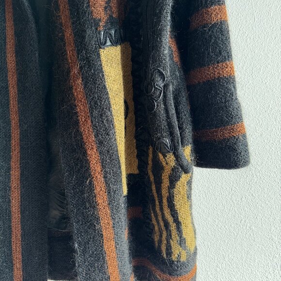 Vintage Heavy Wool Patchwork Coat Vintage Animal Print Leather Coat - Picture 2 of 5